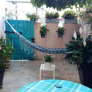 Les Hibiscus Couette-café